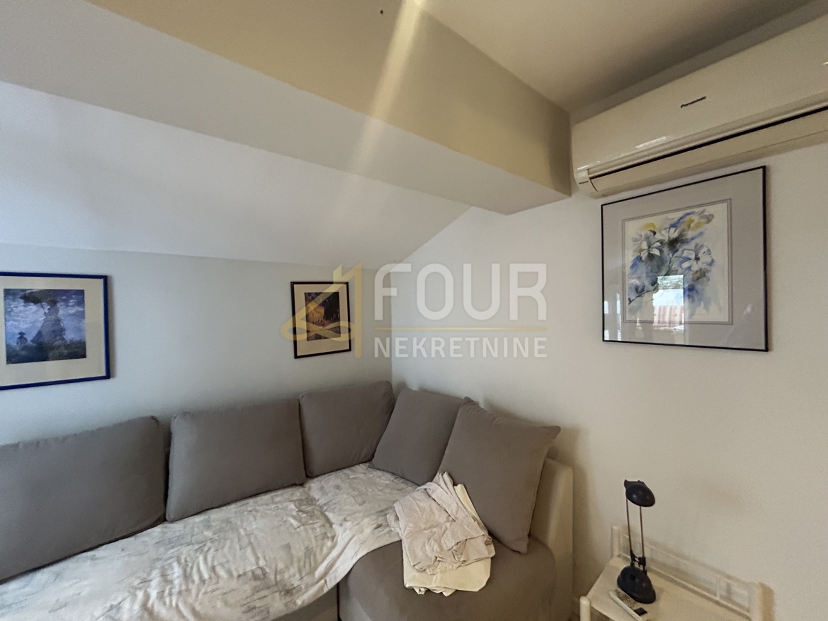 Stanovanje Červar-Porat, Poreč, 75m2