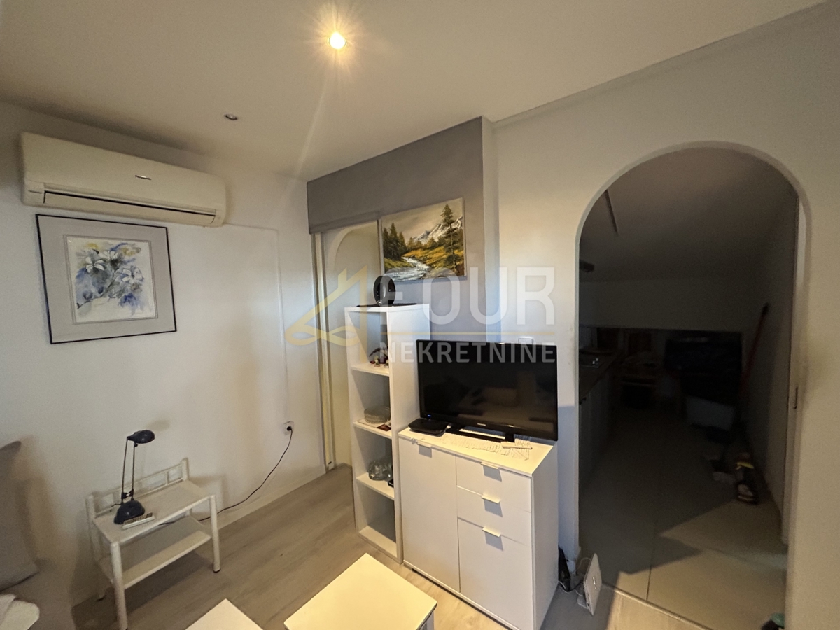 Stanovanje Červar-Porat, Poreč, 75m2