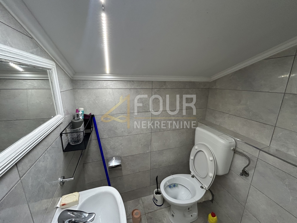 Stanovanje Červar-Porat, Poreč, 75m2