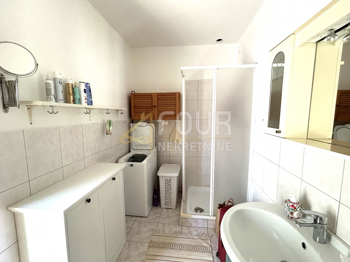 Hiša Šišan, Ližnjan, 180m2