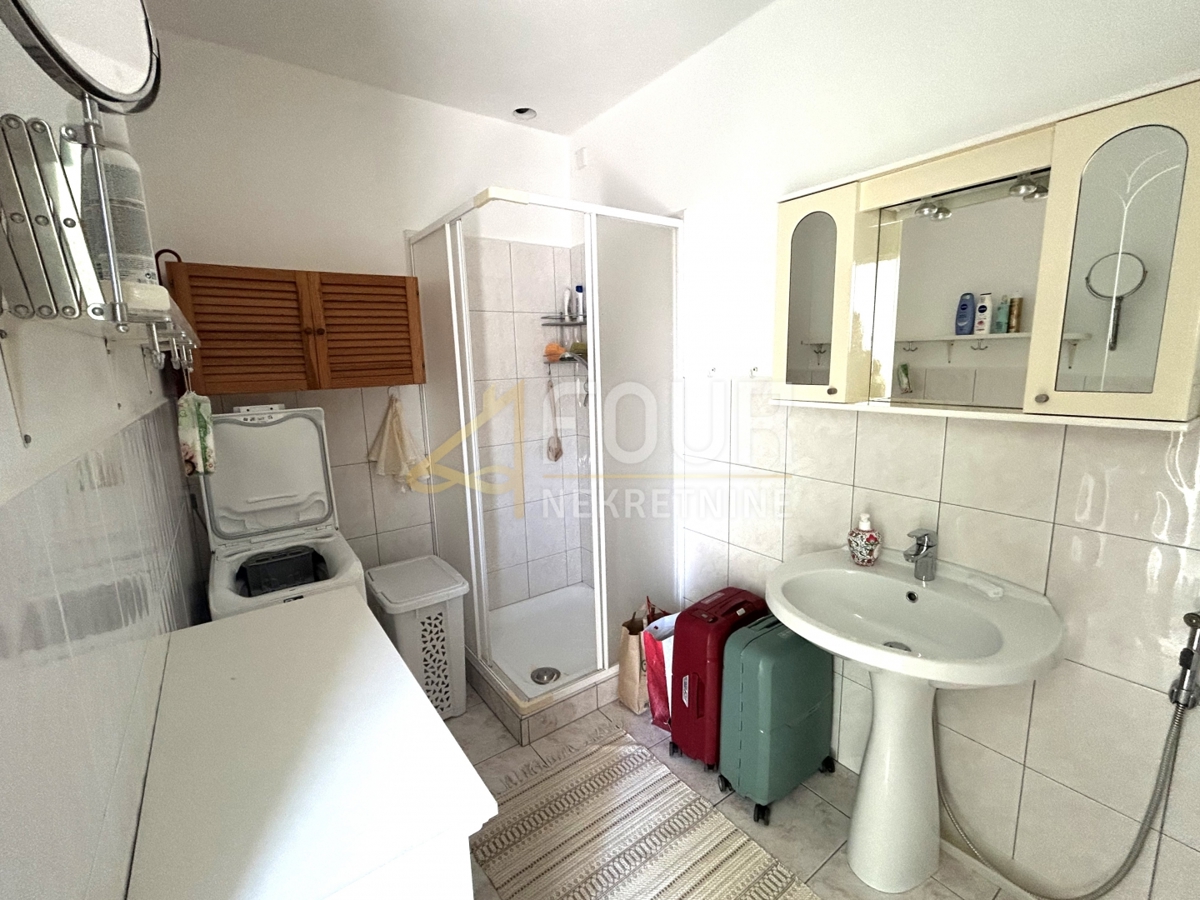 Hiša Šišan, Ližnjan, 180m2