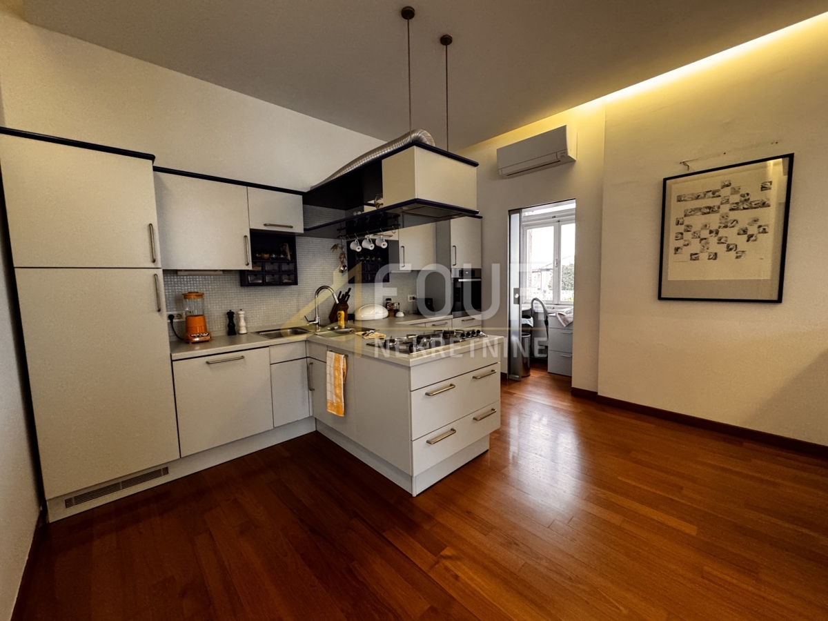 Reka, Kantrida, 3s+db in garsonjera, 1. vrsta do morja