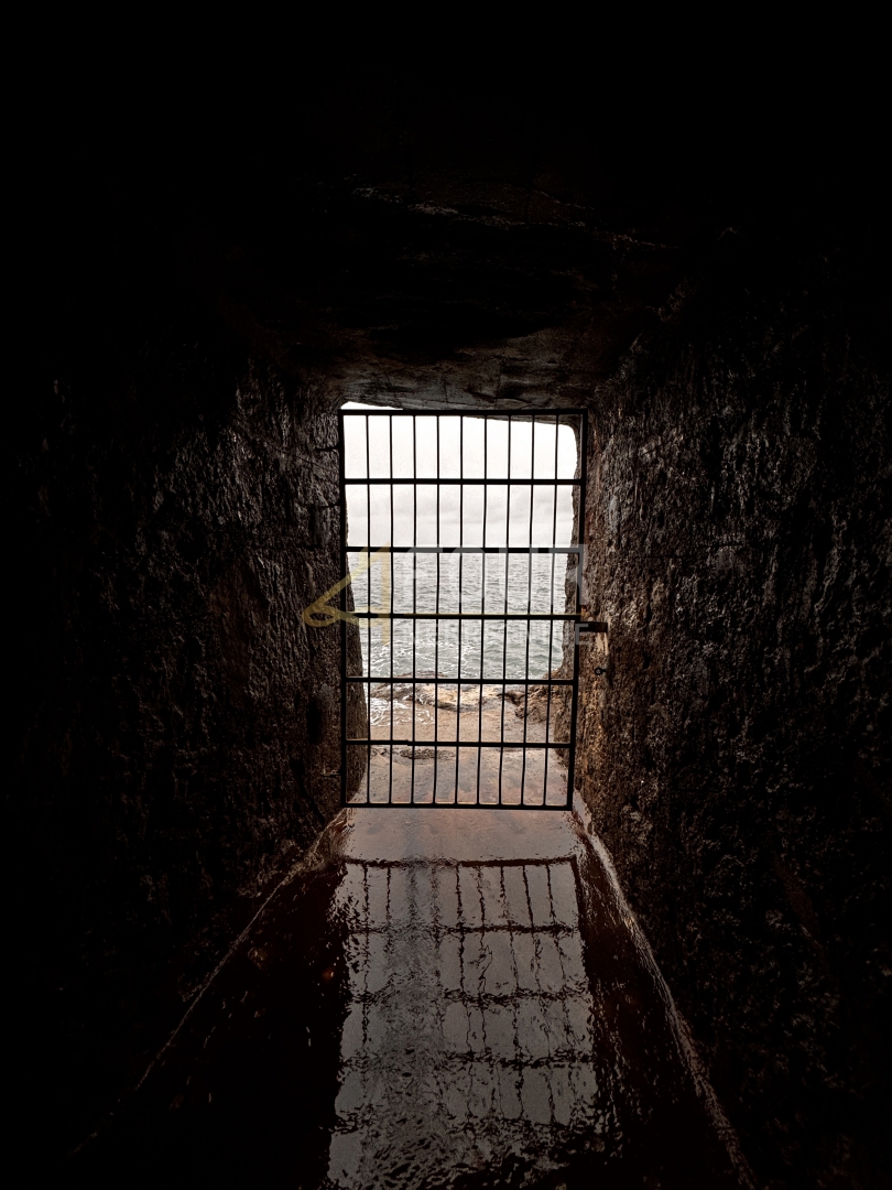 Reka, Kantrida, 3s+db in garsonjera, 1. vrsta do morja