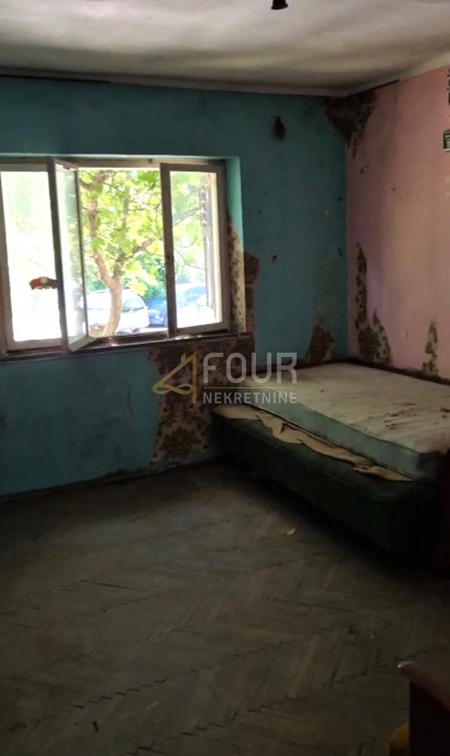 Kostrena, samostojna hiša, 100m2