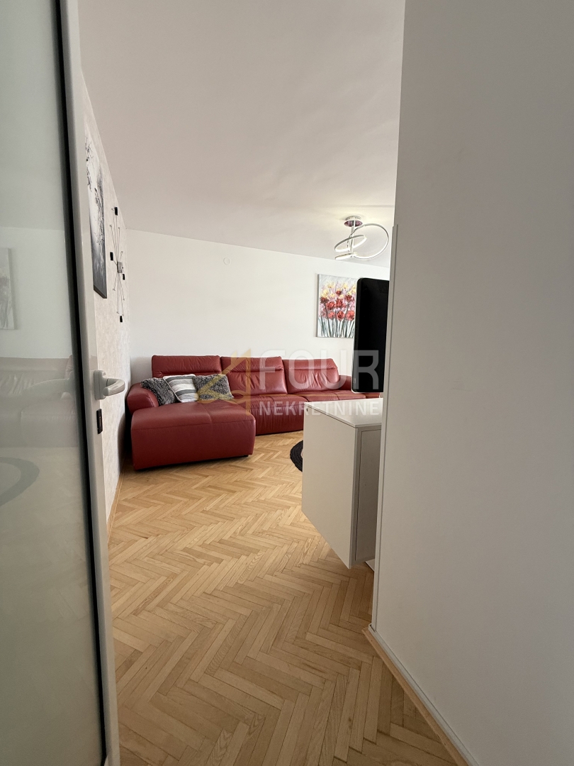 Reka, Gornja Vežica, 2s+db, 68,80m2