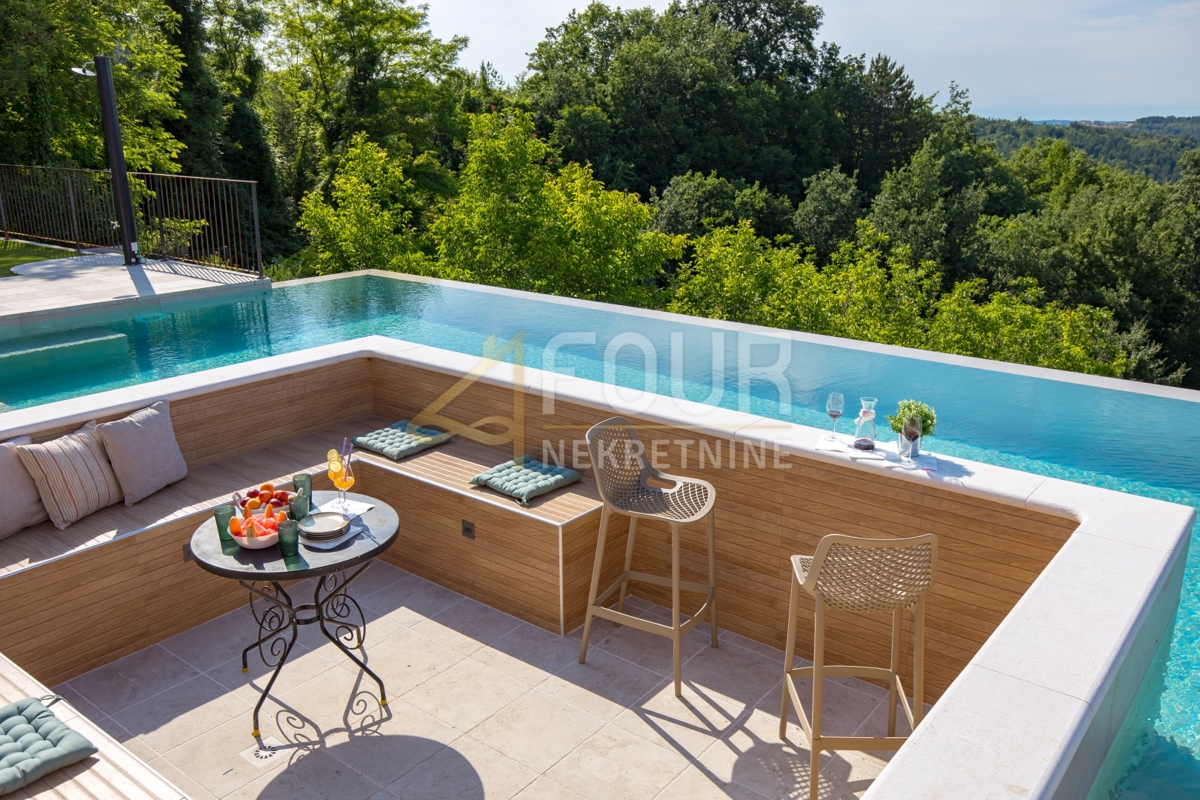 Istra, Pazin - okolica, samostojna hiša z bazenom