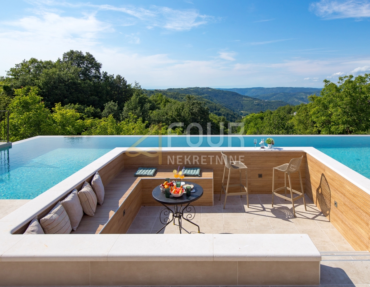 Istra, Pazin - okolica, samostojna hiša z bazenom