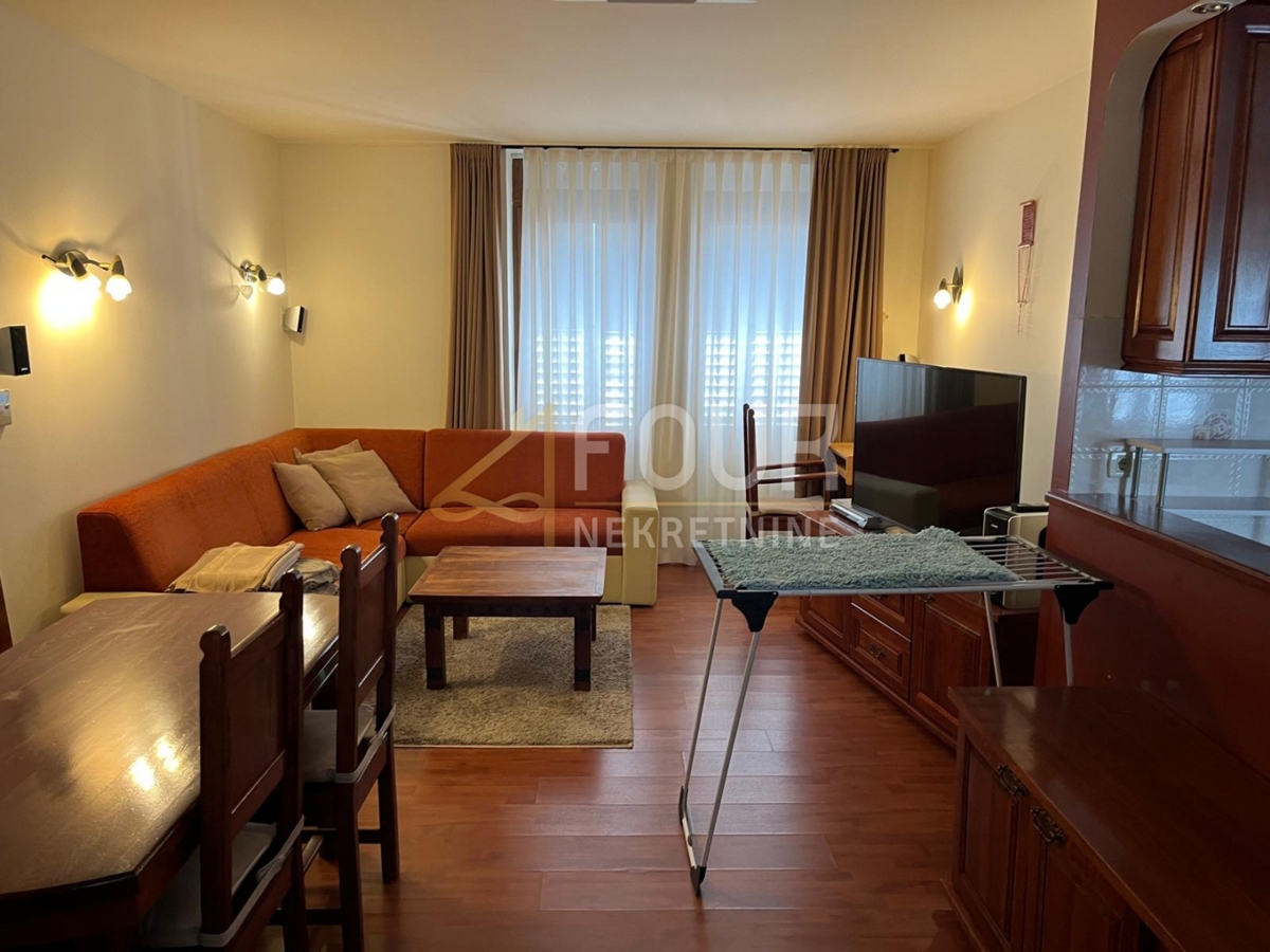 Stanovanje Poreč, 76,51m2