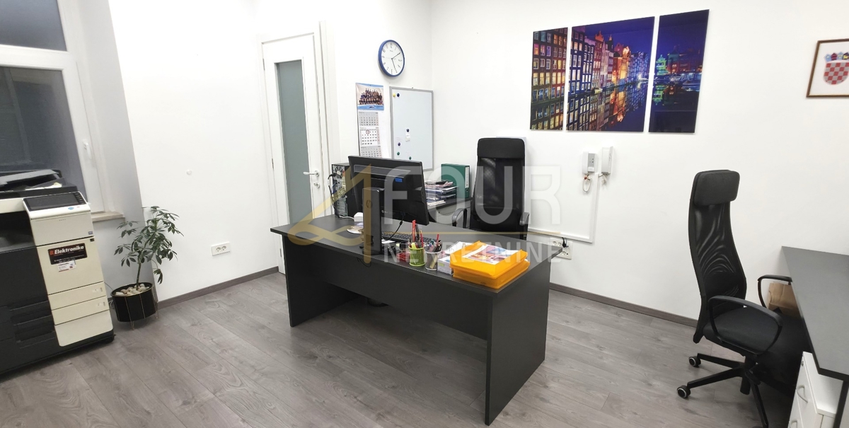 Stanovanje Centar, Rijeka, 99,89m2