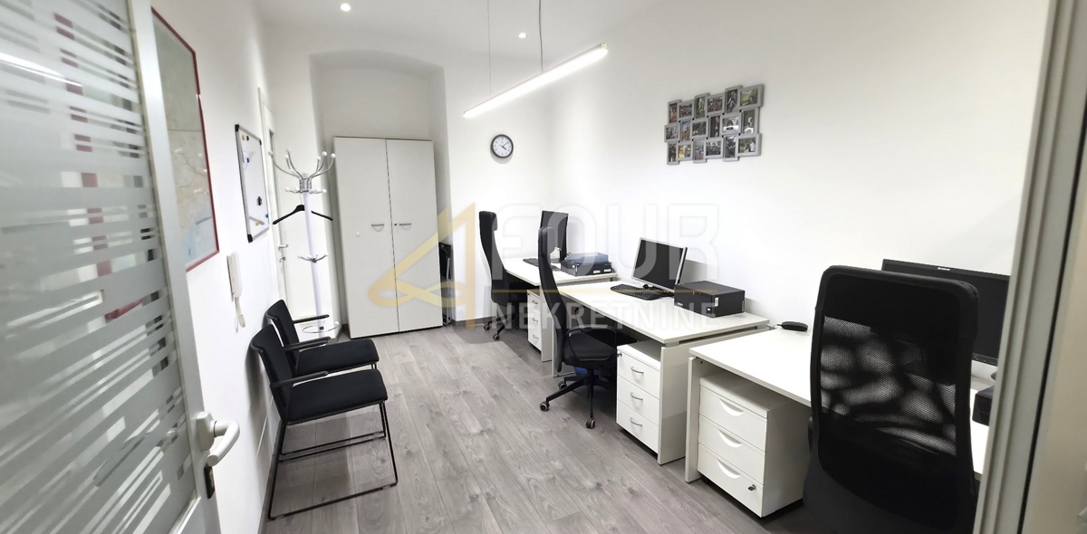 Stanovanje Centar, Rijeka, 99,89m2