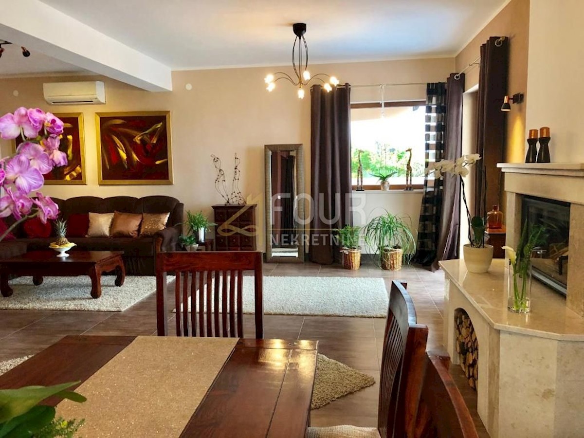 Hiša Pobri, Opatija - Okolica, 1.000m2
