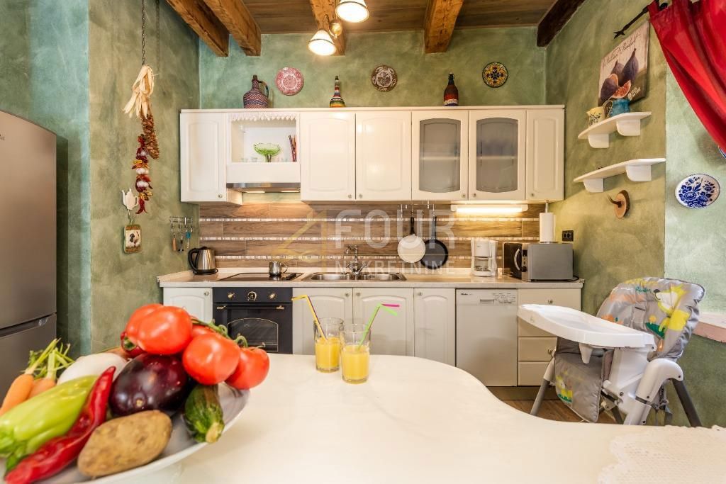 Hiša Tribalj, Vinodolska Općina, 240m2