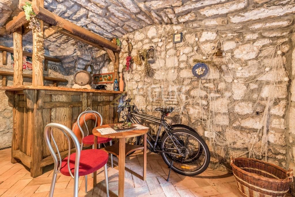 Hiša Tribalj, Vinodolska Općina, 240m2
