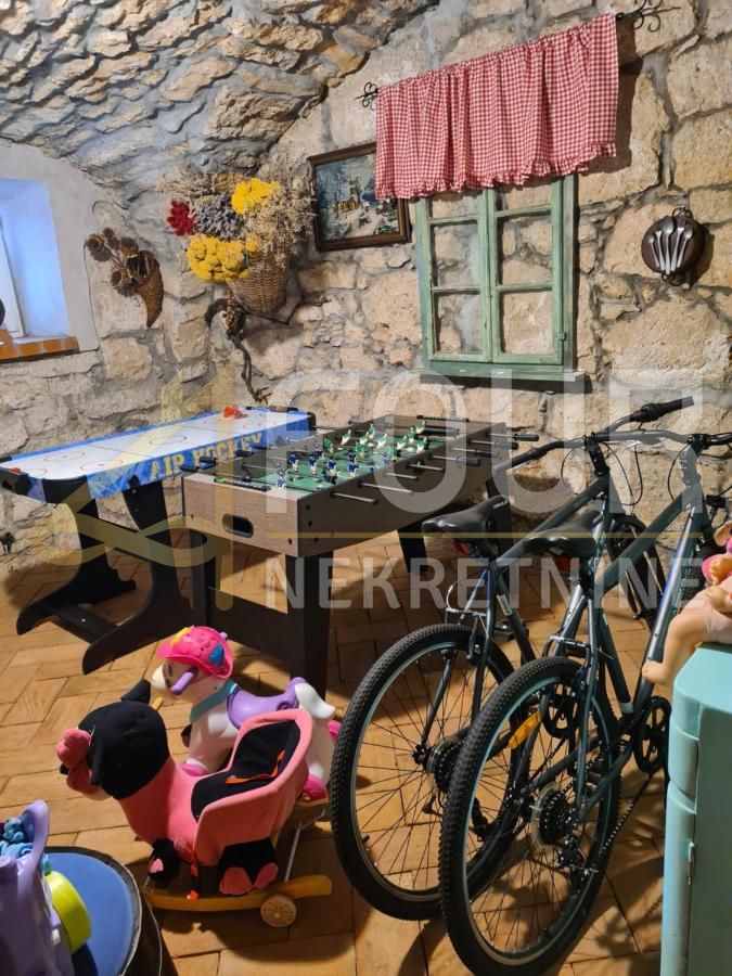 Hiša Tribalj, Vinodolska Općina, 240m2