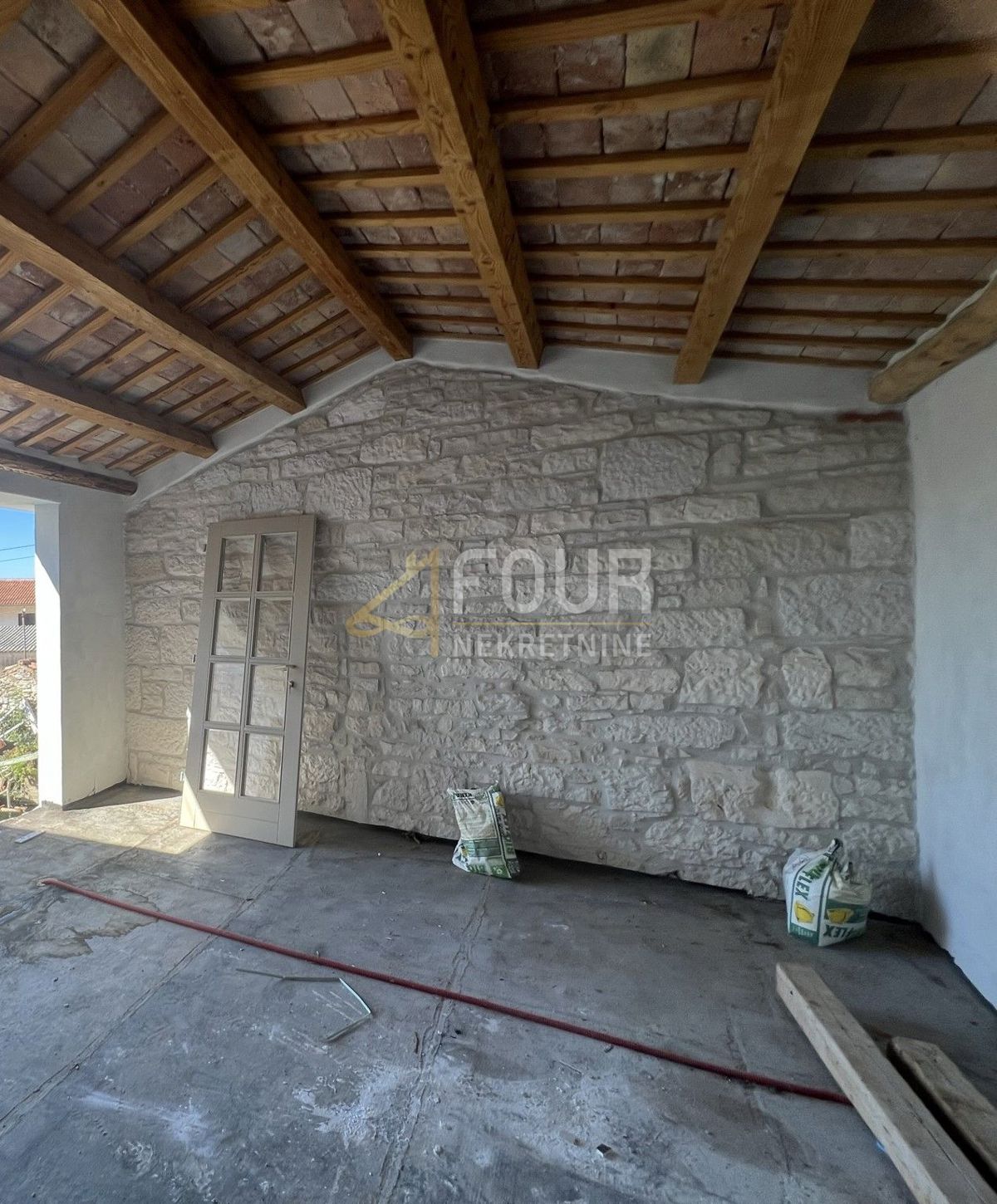 Hiša Kaštelir, Kaštelir-Labinci, 183m2