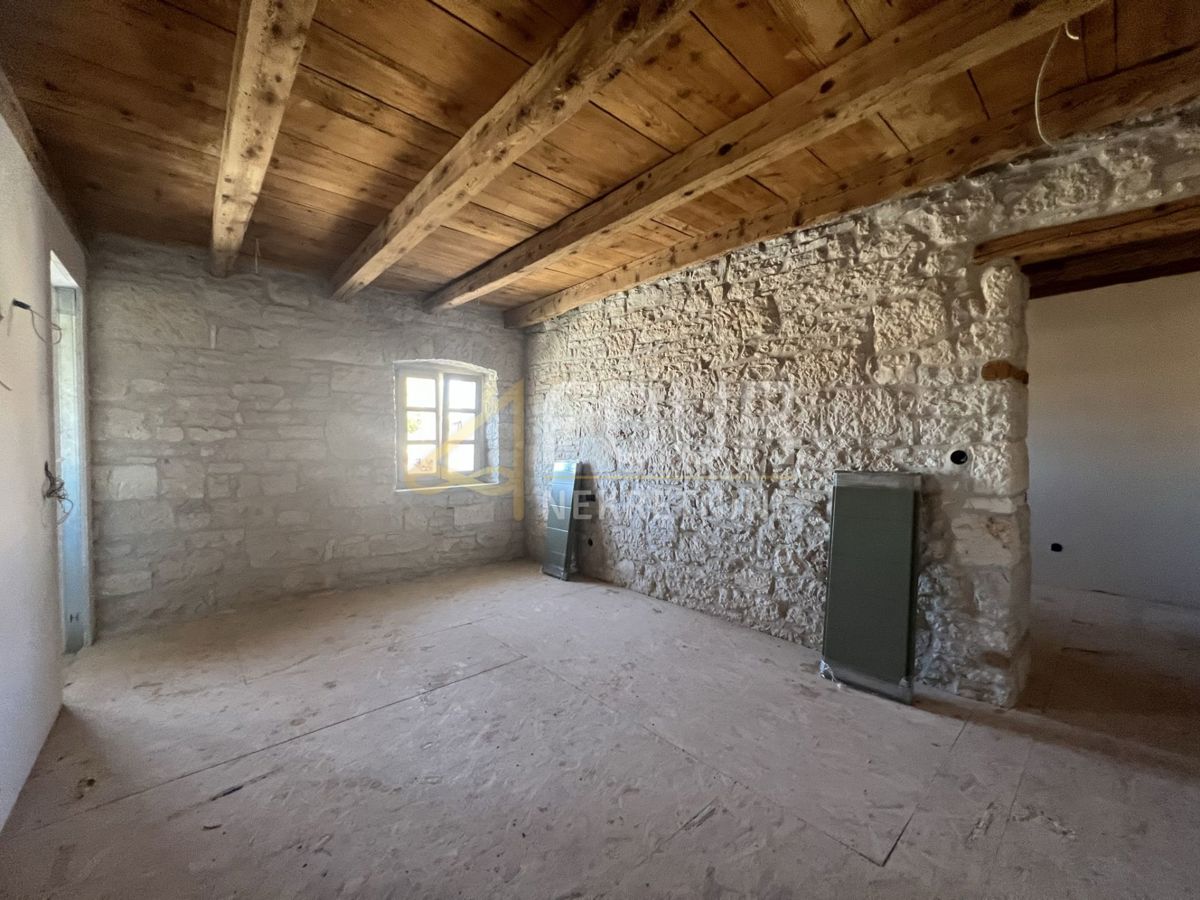 Hiša Kaštelir, Kaštelir-Labinci, 183m2