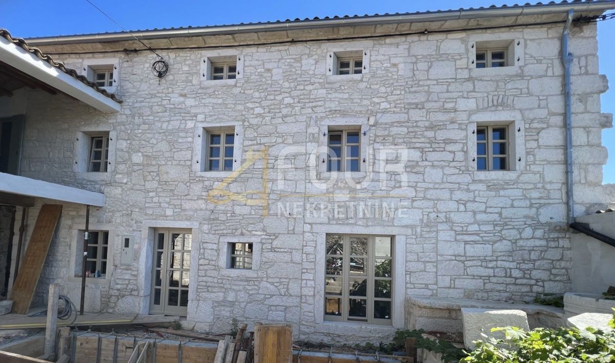 Hiša Kaštelir, Kaštelir-Labinci, 183m2