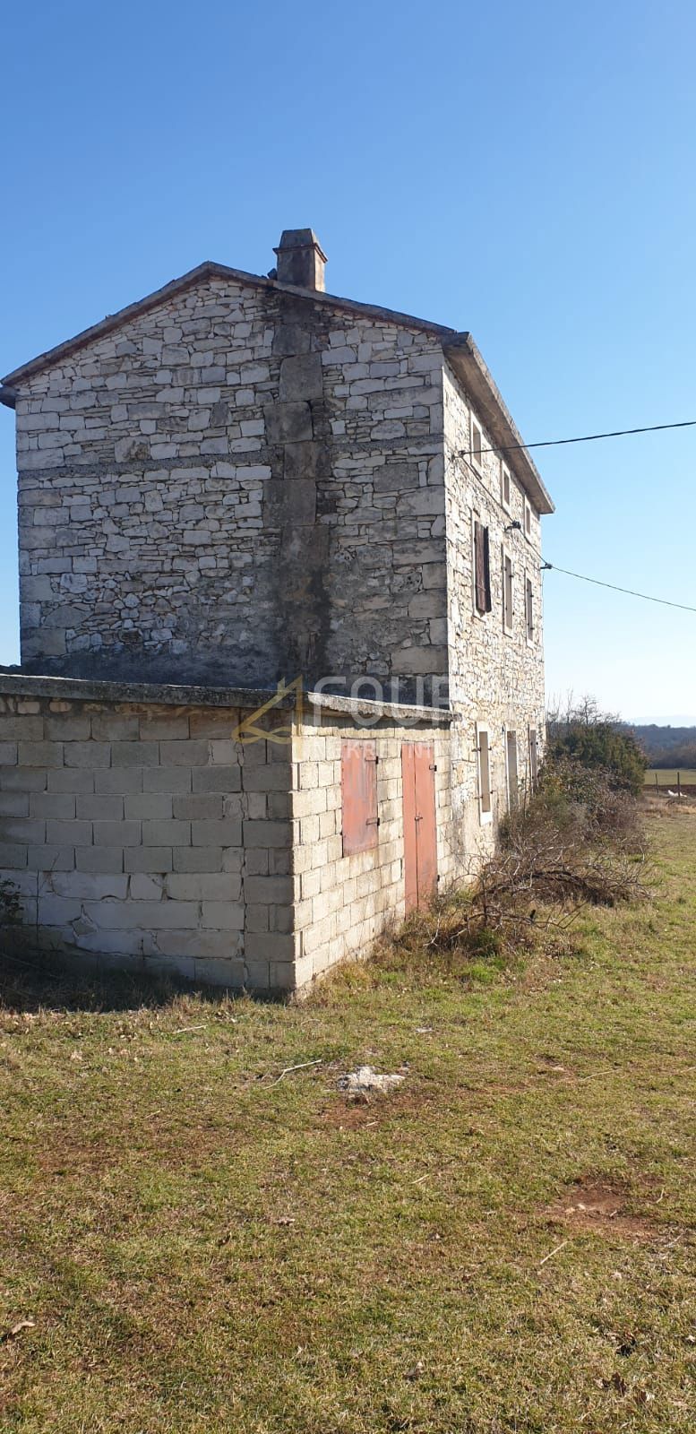 Hiša Marčana, 210m2