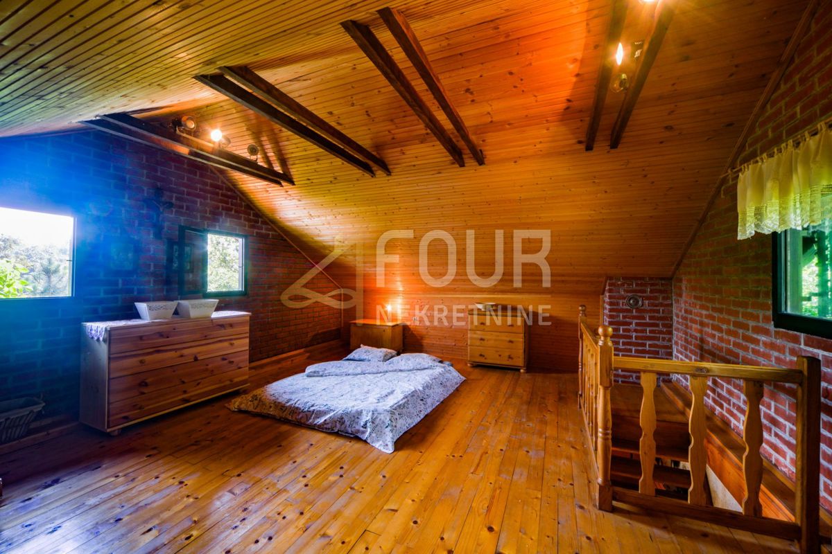 Hiša Zvečaj, Duga Resa, 80m2
