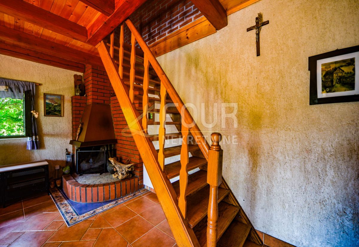 Hiša Zvečaj, Duga Resa, 80m2