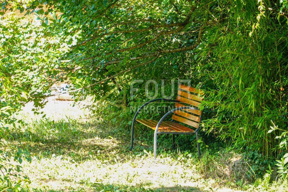 Hiša Zvečaj, Duga Resa, 80m2