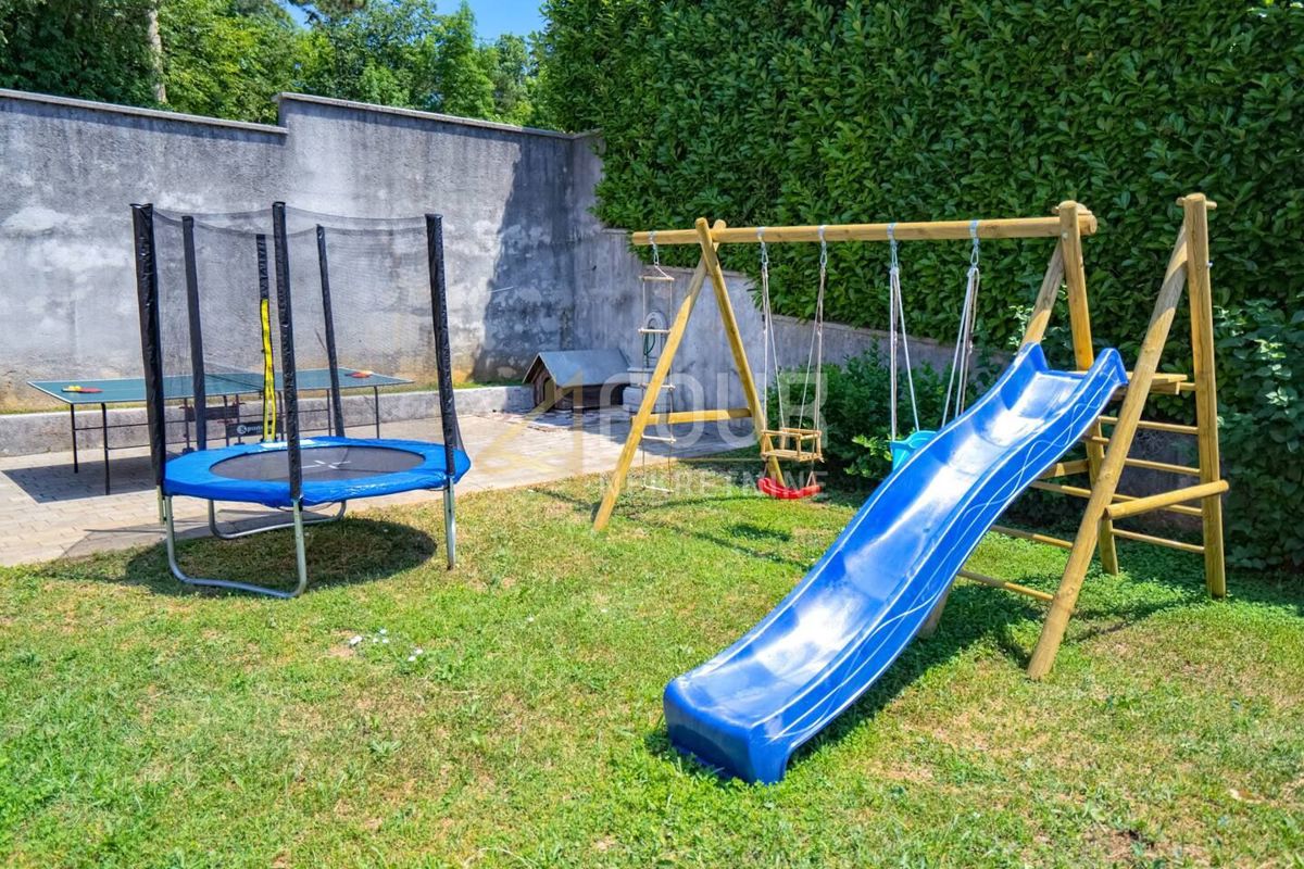 Hiša Saršoni, Viškovo, 300m2