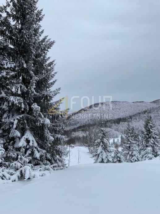 Zemljišče Stari Laz, Ravna Gora, 2.537m2