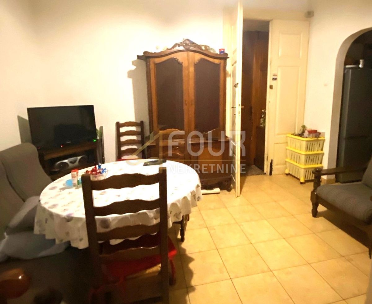 Stanovanje Centar, Rijeka, 72,73m2