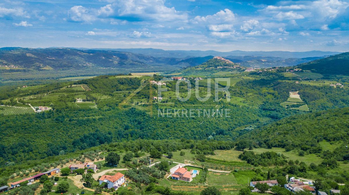 Zemljišče Karojba, 1.413m2