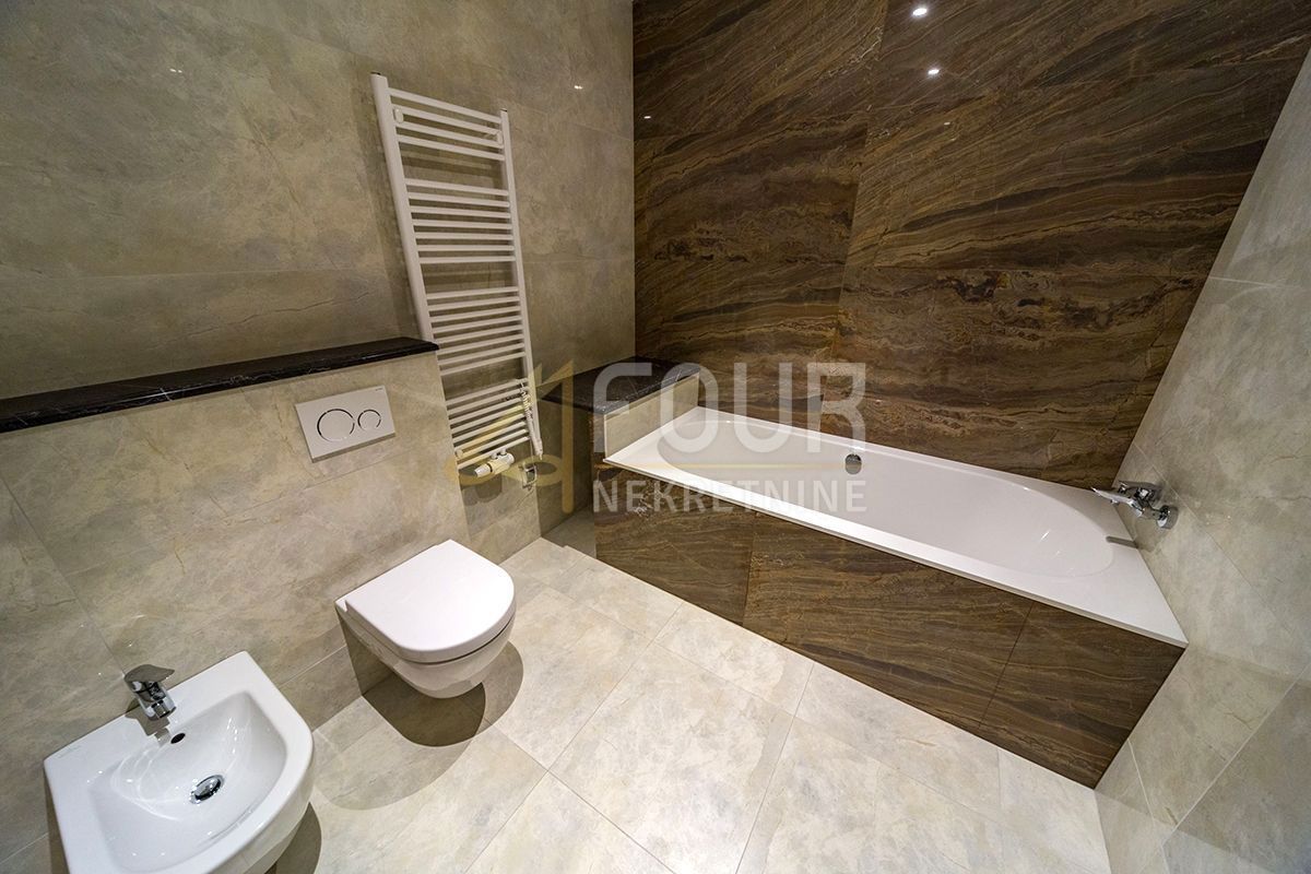 Stanovanje Opatija - Centar, Opatija, 104,14m2