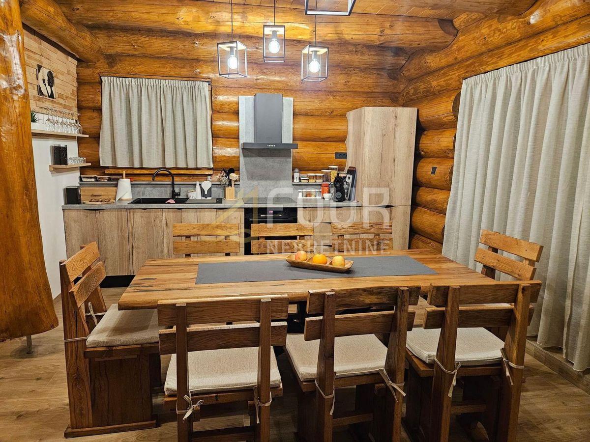 Hiša Fužine, 135m2