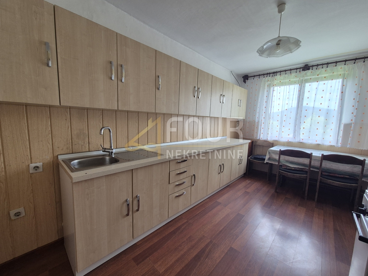 Hiša Tršće, Čabar, 238m2