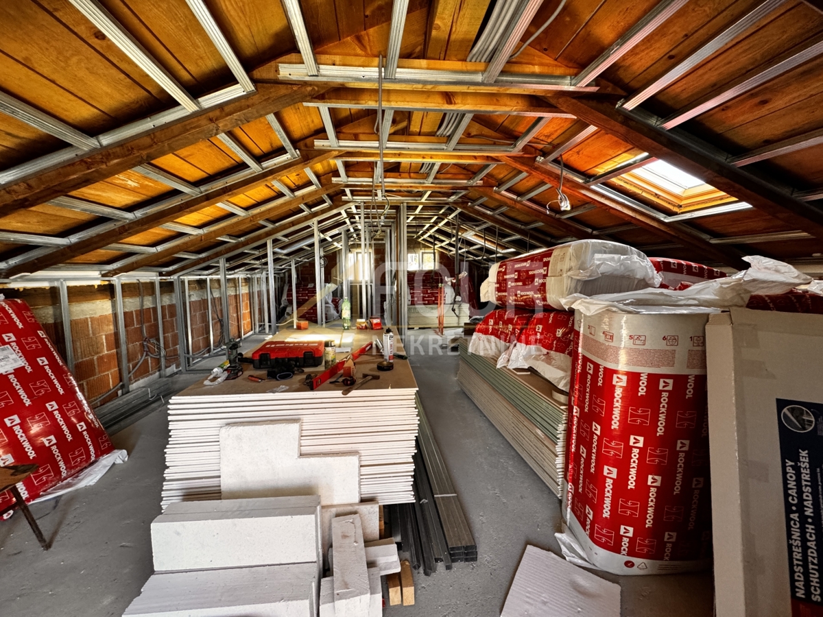 Hiša Bregi, Matulji, 195m2