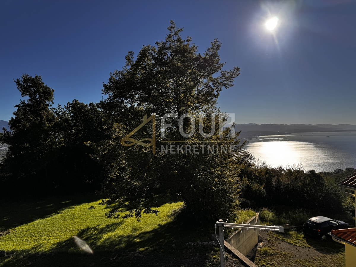 Hiša Bregi, Matulji, 195m2