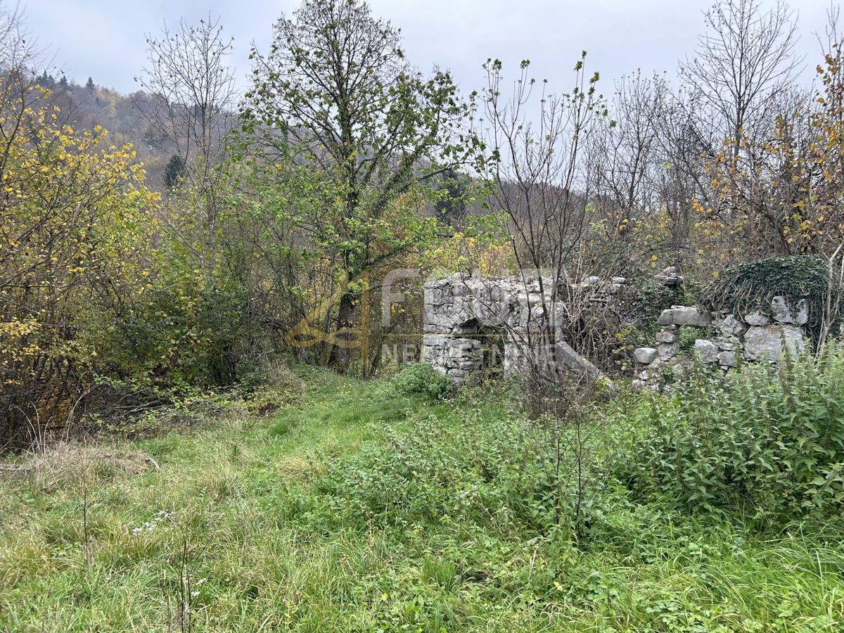 Zemljišče Brod Moravice, 1.033m2
