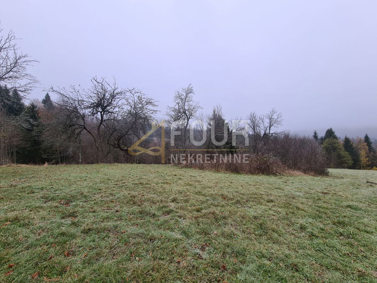 Zemljišče Stara Sušica, Ravna Gora, 1.582m2