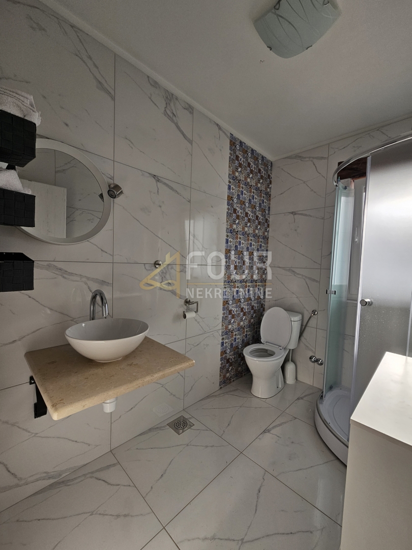 Hiša Mošćenička Draga, 250m2