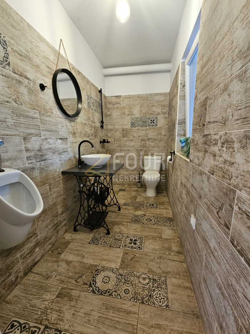 Hiša Mošćenička Draga, 250m2