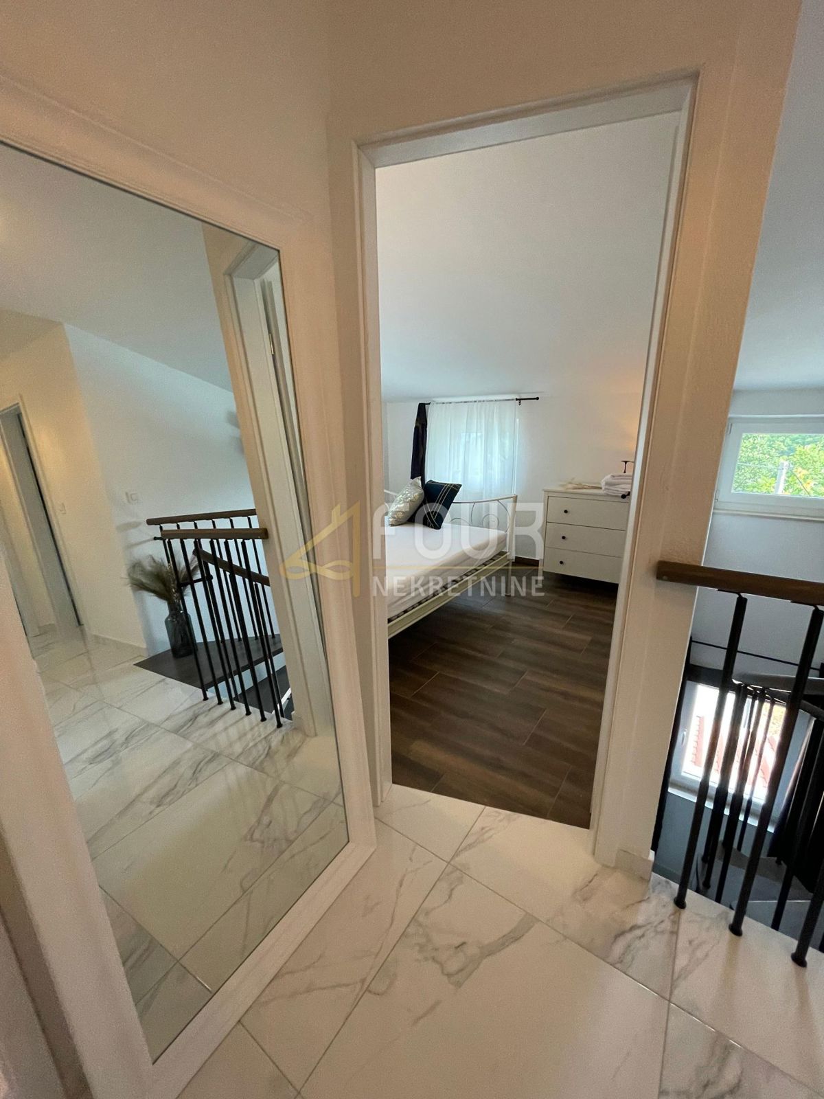 Hiša Mošćenička Draga, 250m2