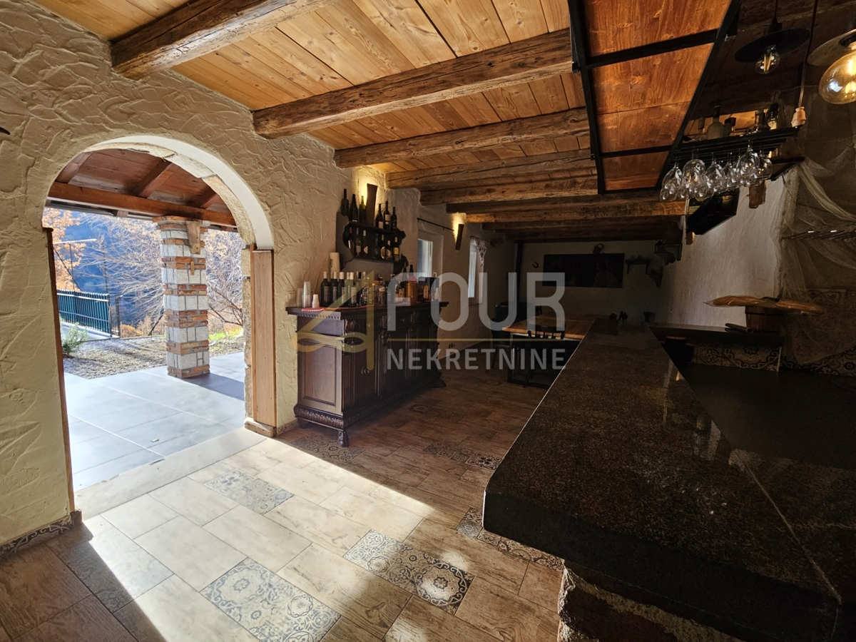 Hiša Mošćenička Draga, 250m2