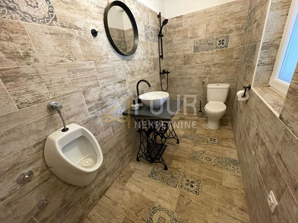 Hiša Mošćenička Draga, 250m2