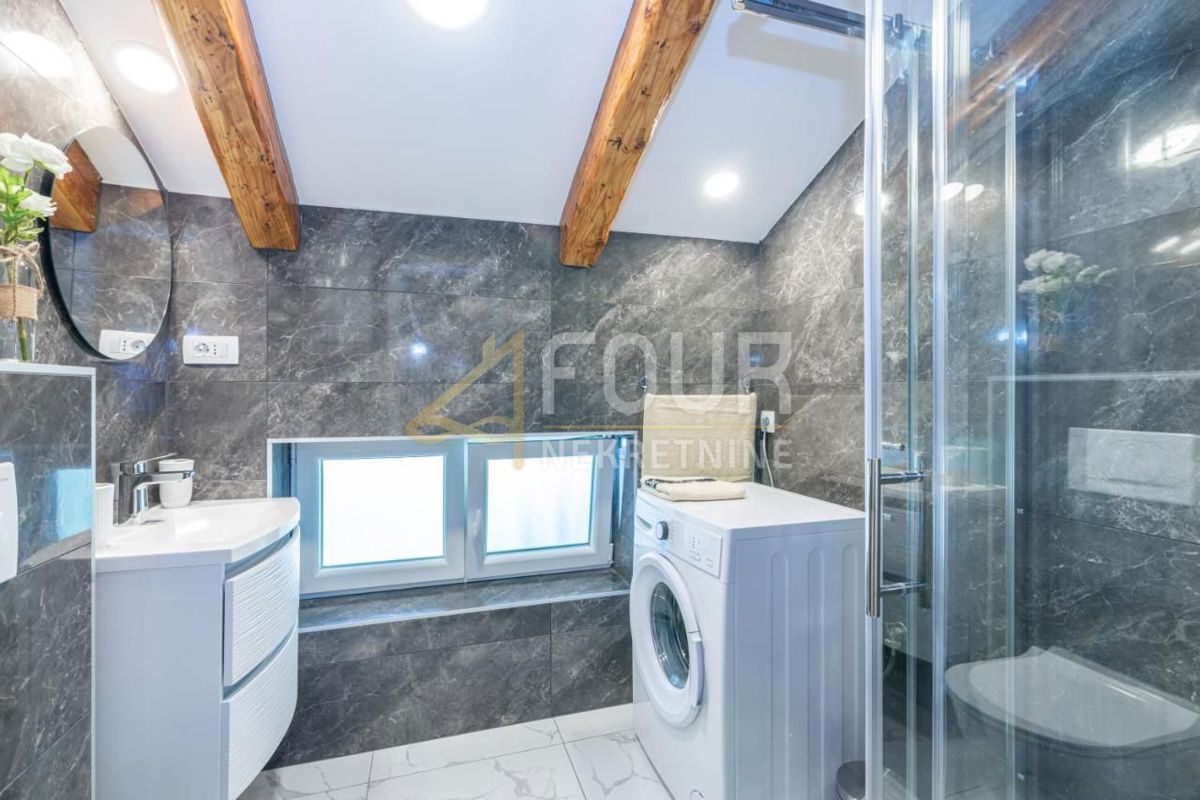 Stanovanje Opatija - Centar, Opatija, 140,67m2