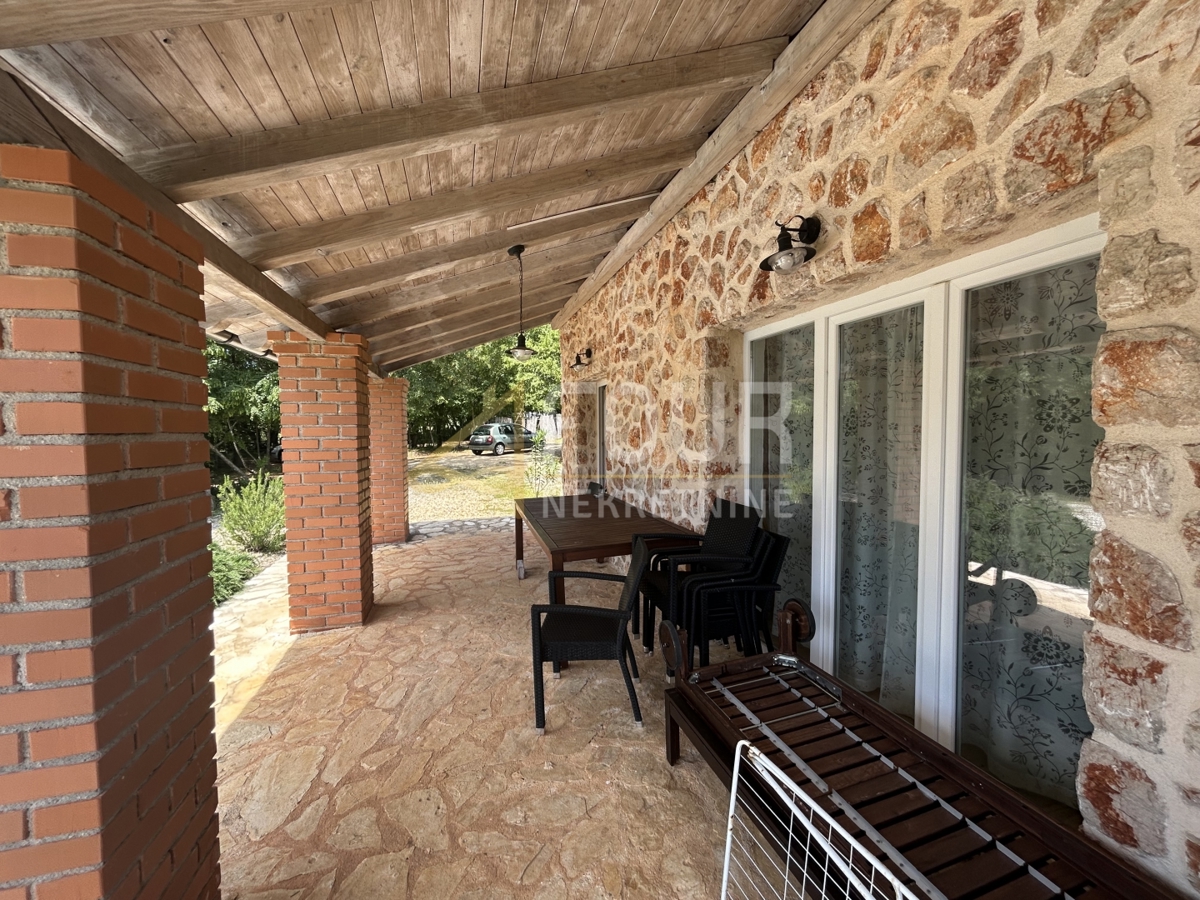 Hiša Risika, Vrbnik, 200m2
