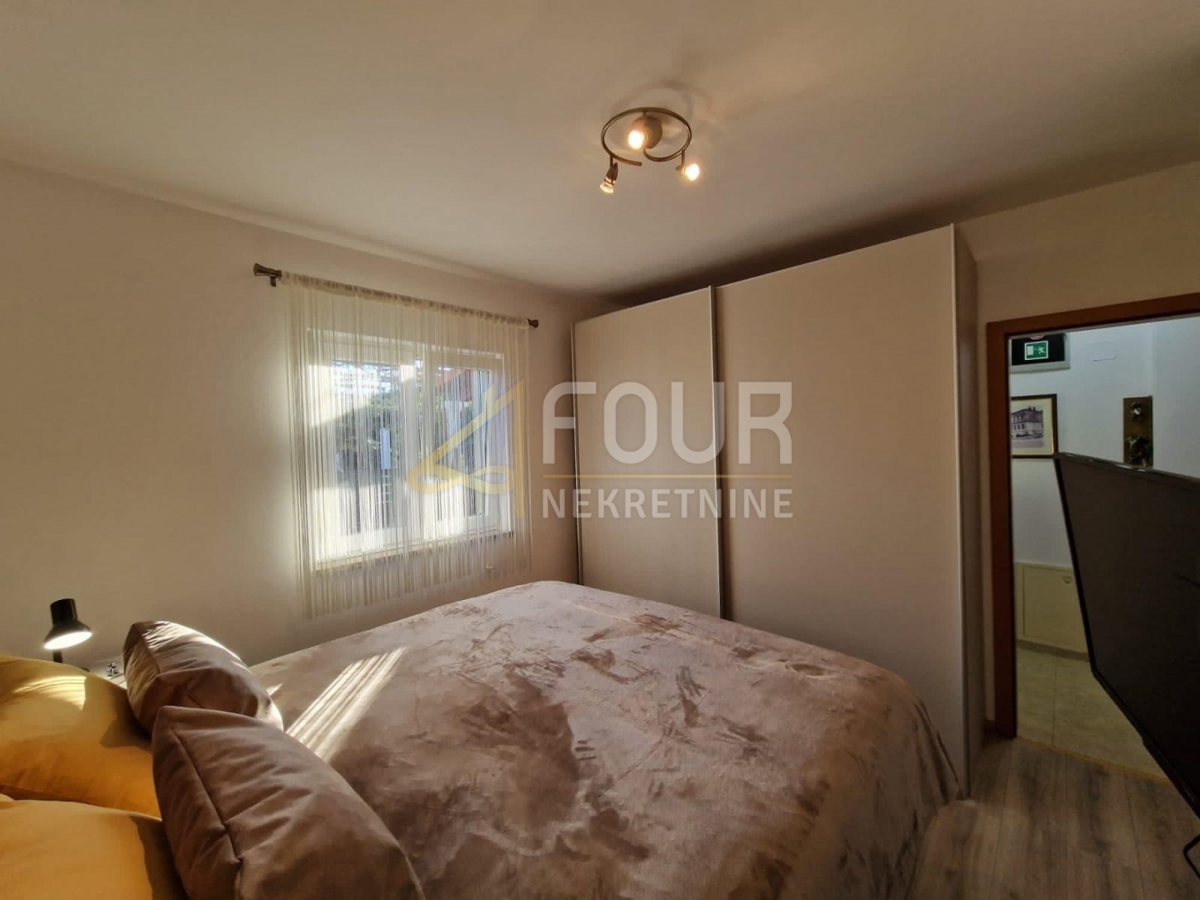 Hiša Veli vrh, Pula, 140m2