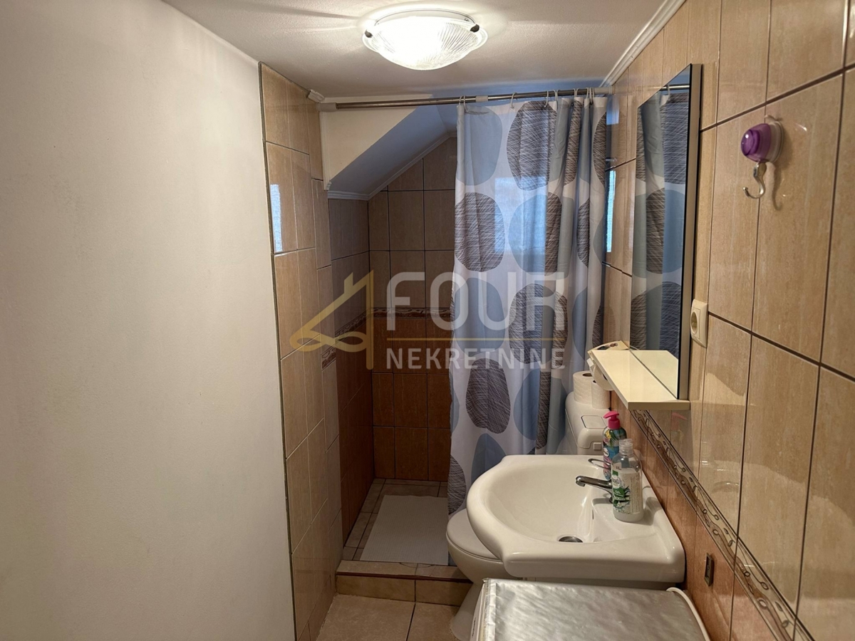 Hiša Rovinj, 120m2