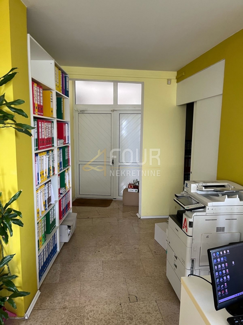 Poslovni prostor Krnjevo, Rijeka, 135,93m2