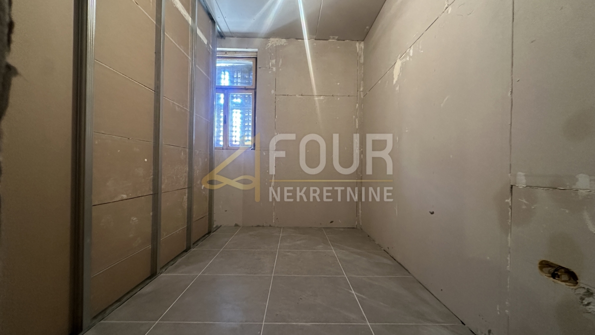 Stanovanje Centar, Pula, 45,36m2