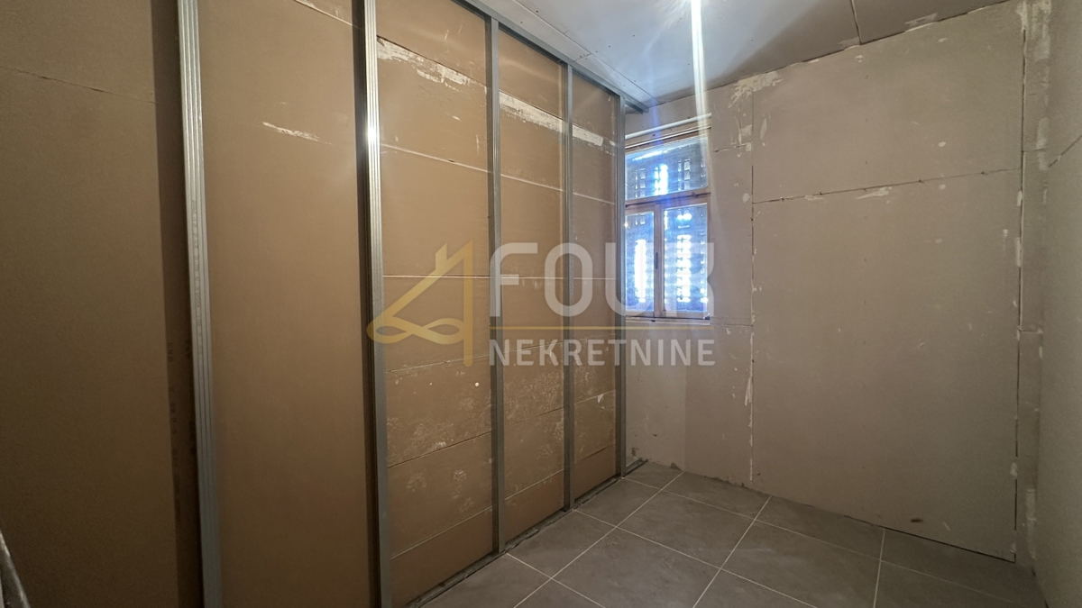 Stanovanje Centar, Pula, 45,36m2