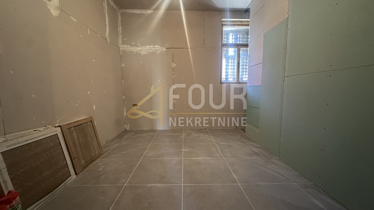 Stanovanje Centar, Pula, 45,36m2