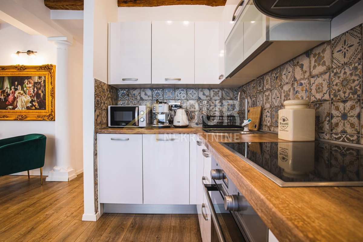Stanovanje Centar, Rijeka, 74,35m2